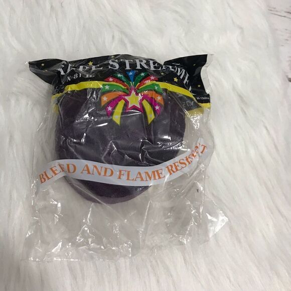 Darice Crepe Streamer Violet Dark Purple - Picture 1 of 2